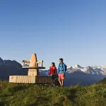 Haus Alpenchalet Apartment