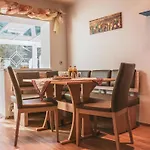 Apartment Haus Alpenchalet Neustift im Stubaital