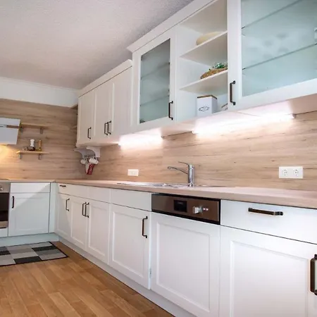 Haus Alpenchalet Апартаменты *