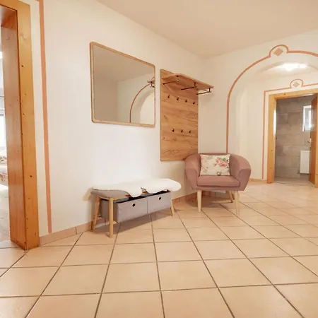 Haus Alpenchalet شقة