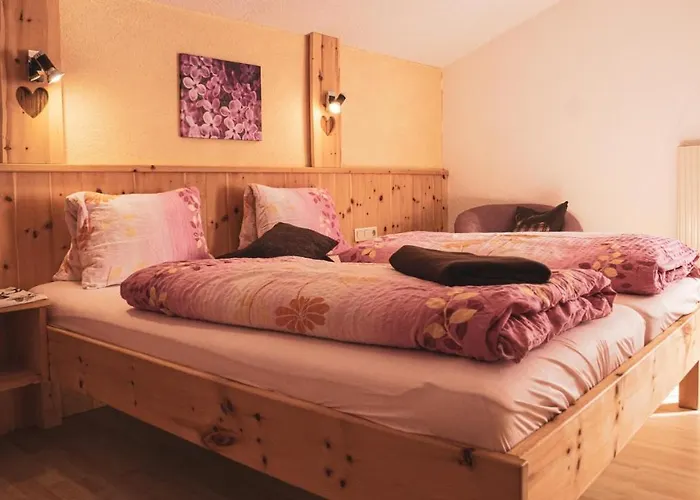 Haus Alpenchalet Apartment *