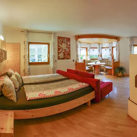 Haus Alpenchalet * Neustift im Stubaital