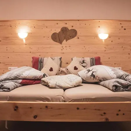 Apartment Haus Alpenchalet Neustift im Stubaital