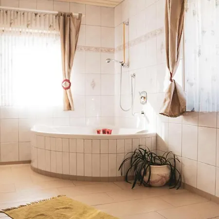 Haus Alpenchalet Apartment Neustift im Stubaital