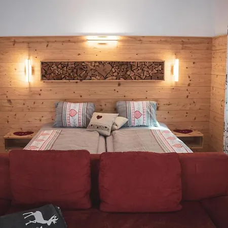 Haus Alpenchalet Apartment Neustift im Stubaital